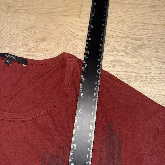 Gucci GG Kefia Print Red T-Shirt - Picture 5 of 6